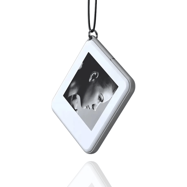 Clavida – smarter E-Ink Anhänger – personalisierbar & energieunabhängig